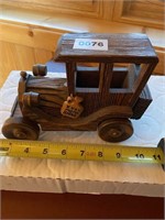 Small wooden moonshine cart toy