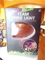 UT Team Pride Light