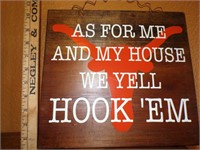 Wooden Hook em sign