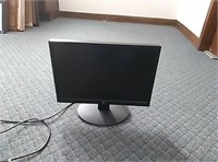 19" computer monitor Westinghouse