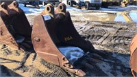 50" Hewitt Excavator Bucket, Fits Cat 330