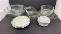 Bakeware lot: Pyrex, Anchor, and Fire-King