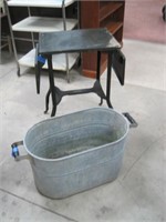 wash tub & metal stand