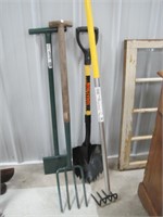 4 yard/garden tools