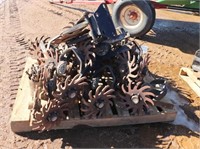 (16) Kinze Trash Whippers w/ Coulters