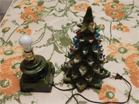 CERAMIC CHRISTMAN TREE & LAMP