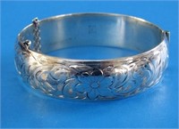 HAND ENGRAVED STERLING SILVER BANGLE