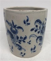 Small stoneware blue pattern crock