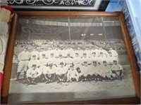 NEW YORK YANKEES TEAM PICTURE - WITH BABE RUTH