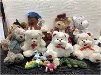 Lot of Plush Teddy Bears and Toys