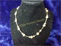 Gold Tone Filigree and Lucite Necklace