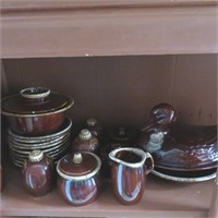 Hull S&P, Creamer, Sugar, Plates Duck (top only)