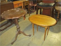 2 SMALL END TABLES