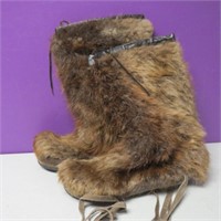 Vtg Fur Muck Luck Boots Some Fur Loss