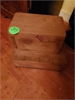 WOODEN BOXES / CONTAINERS