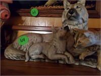 WOLF FAMILY FIGURINES