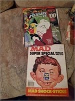 OLD MAD MAGAZINE/ ROBIN COMIC BOOK AND SPORTS NEWS