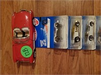 HOT WHEELS WHITE ICE SERIES AND DIE CAST CAR