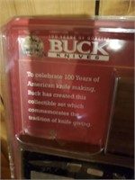 COLLECTIBLE BUCK KNIFE SET