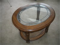 End Table, 22x28x21