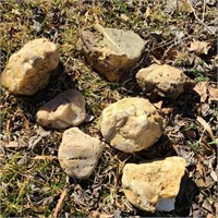 Pile of Quartzite Accent Stones