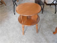 ROUND 2 TIER END TABLE