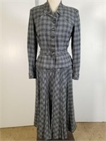 1960s Davidow wool pleated skirt suit
