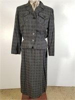 1940s Anna Miller plaid wool suit