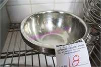 LOT, 7X S/S SMALL MIXING BOWLS