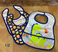 3 Baby Bibs