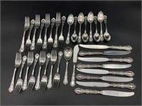 902g Wallace Sterling Silver Irving Flatware Set