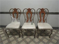 3 chaises en métal bois et tissu