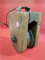 4.5 inch Wood Pulley