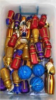 LOT OF CONTEMPORARY CHRISTMAS ORNAMENTS