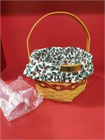 1997 Longaberger Christmas basket