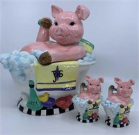 Dolomite Pig in tub cookie jar