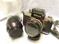 Vintage Nikon F2 Photomic camera & extra lens