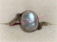 Sterling silver Moonstone ring sz 6