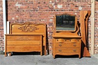 2pc Antique Oak Bed & Dresser