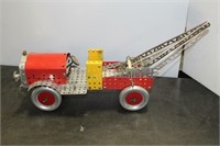 ERECTOR SET TOW TRUCK