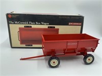 The McCormick Flare Box Wagon