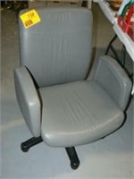 GRAY "PLEATHER" OFFICE CHAIR