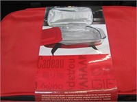 new leregalo glass casserole w/carry bag