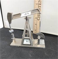 Oil Pump Souvenir Clock