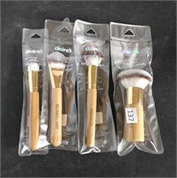 Claire's Makeup Brushes