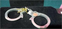 Hand Cuffs w/ Key