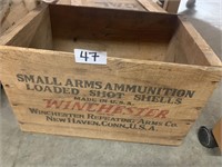 WINCHESTER SMALL ARMS BOX