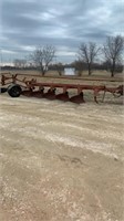 6 row bottom breaking plow