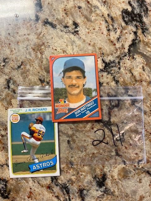 Baseball Cards & Collectibles Auction