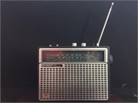 Vintage 80's Sharp AM FM Radio Boombox